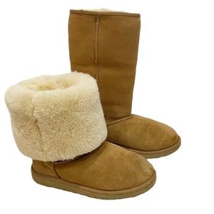 UGG CLASSIC II BOOT Tall Chestnut Size 6